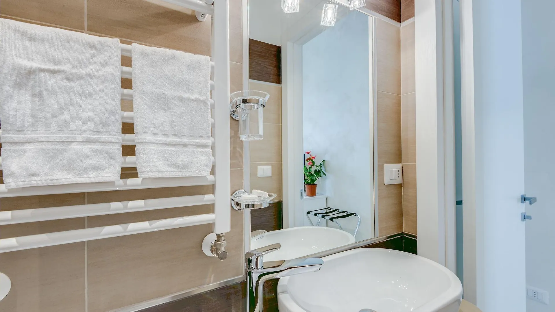 فندق Penta Luxury House روما بيت ضيافة