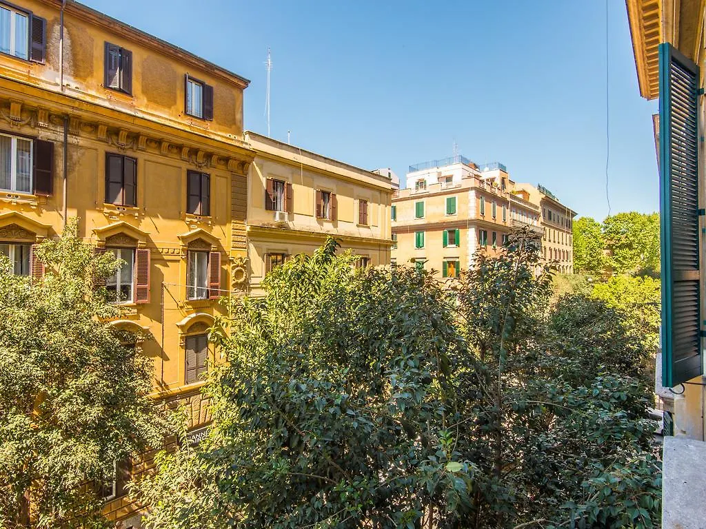 ** بيت ضيافة فندق Penta Luxury House روما إيطاليا
