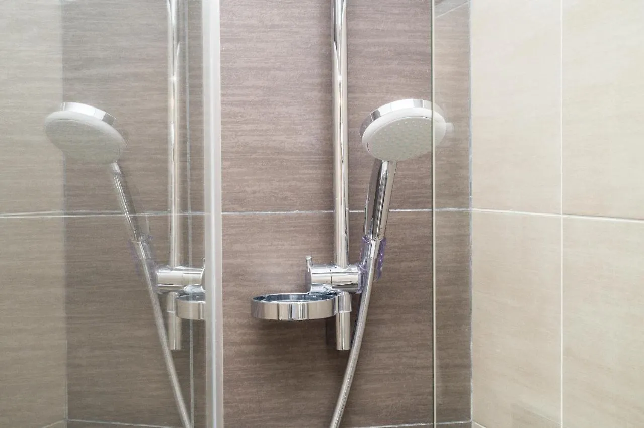 فندق Penta Luxury House روما إيطاليا